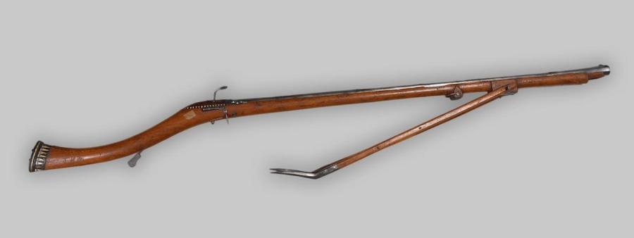 ZvKG95SF4mM.jpg